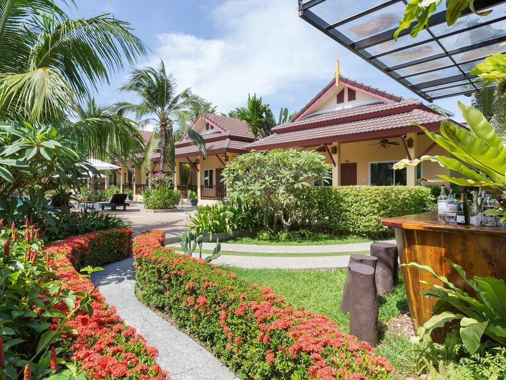 Le Piman Resort Rawai Bagian luar foto